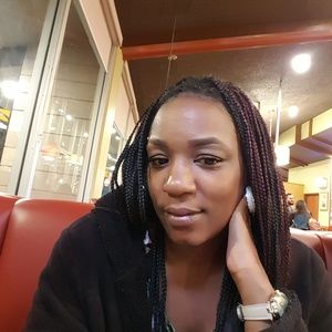 Meet your Posher, Diana